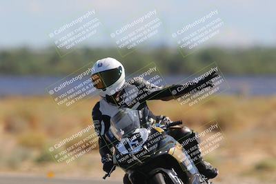 media/Oct-01-2023-SoCal Trackdays (Sun) [[4c570cc352]]/Turn 16 (120pm)/